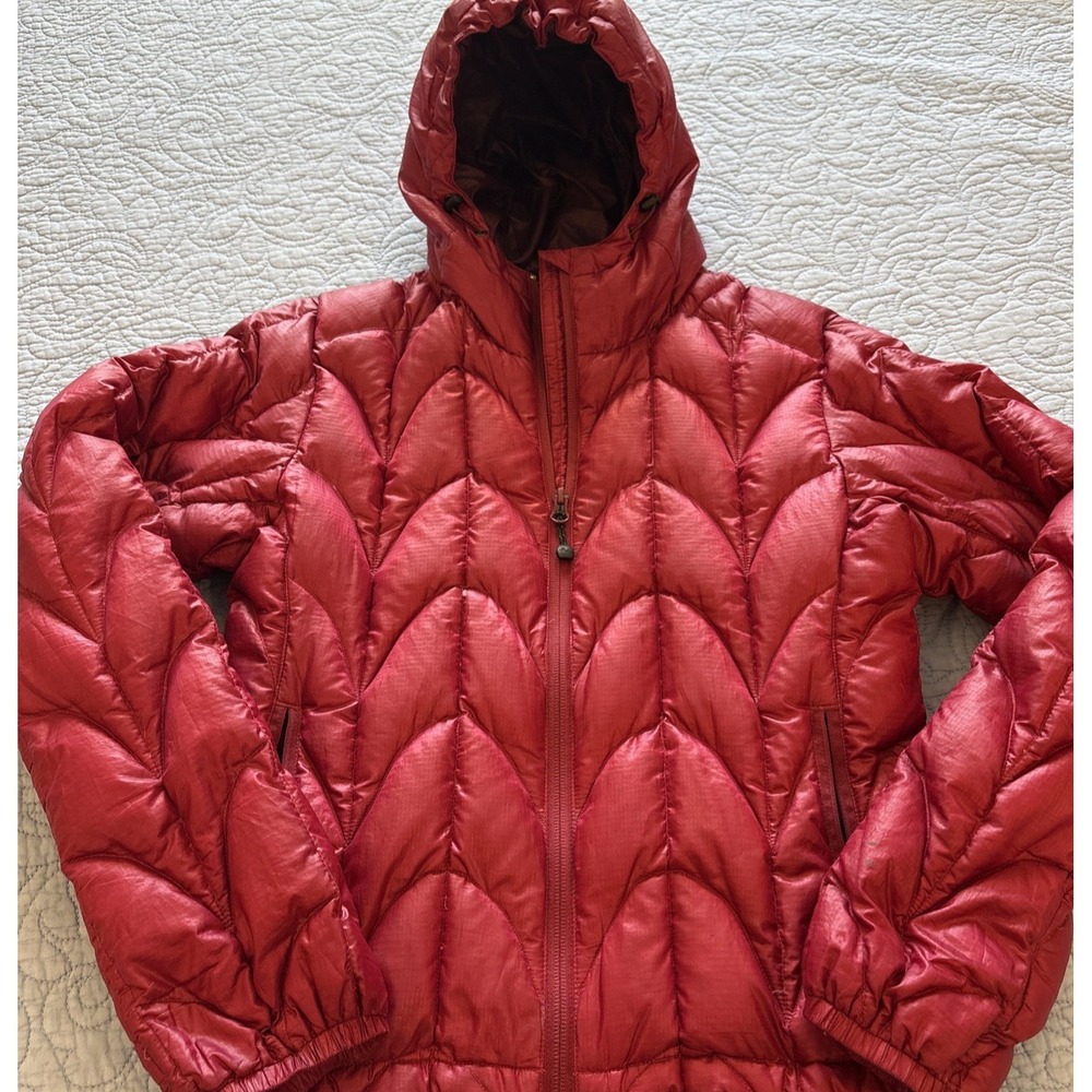Outdoor Research Jacket Womens XS Red Down Puffer Full Zip Hooded Outdoor READ